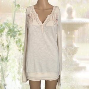 Y2K FREE PEOPLE Vinatage Patchwork Studded Cuff
Thermal